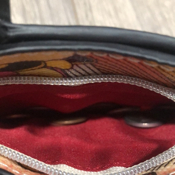 Sakroots Wristlet/ID Case/Wallet - Picture 3 of 6